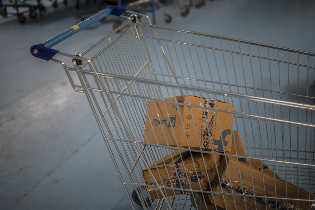 Walmart partners with Shopify to expand its online marketplace