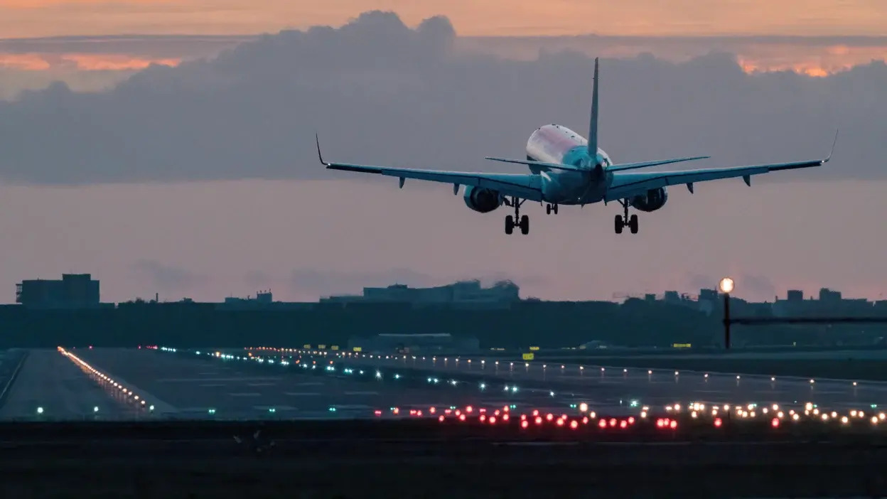 Delta and other airlines are working with an AI startup that 'personalizes' prices