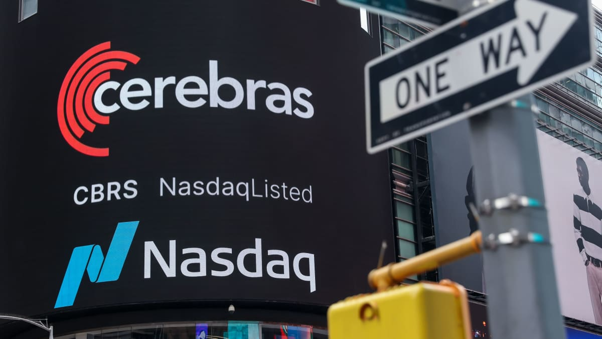 Cerebras stock pops 9% after Sam Altman calls the chipmaker a 'close partner'