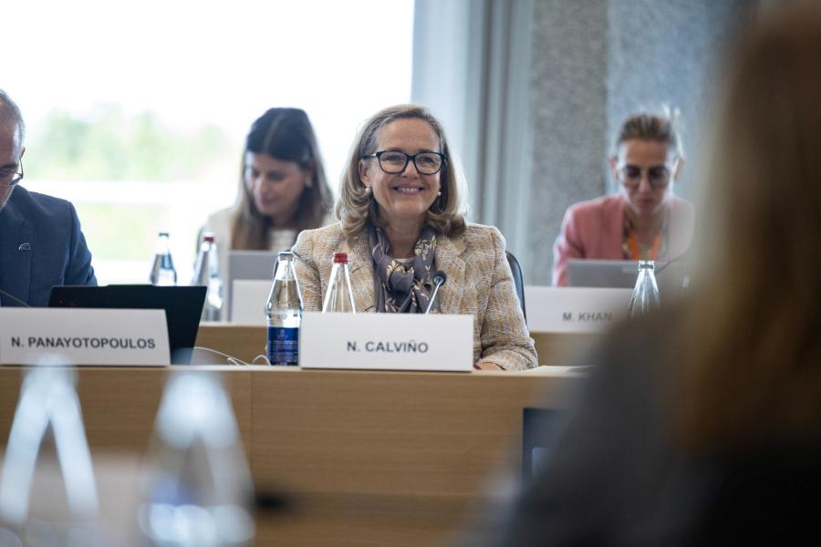 EIB Group simplifies access to green finance and approves over EUR 11 billion in new investments