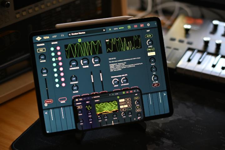 Modular Polysynth For Your iPhone