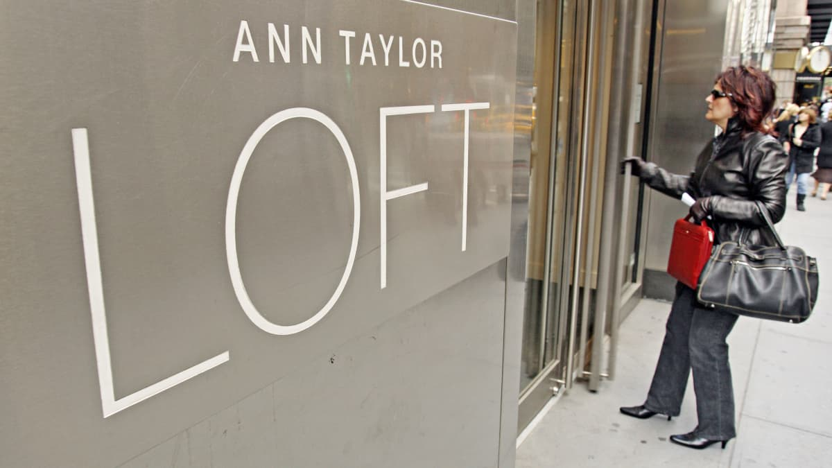Ann Taylor parent Ascena files for Chapter 11 bankruptcy