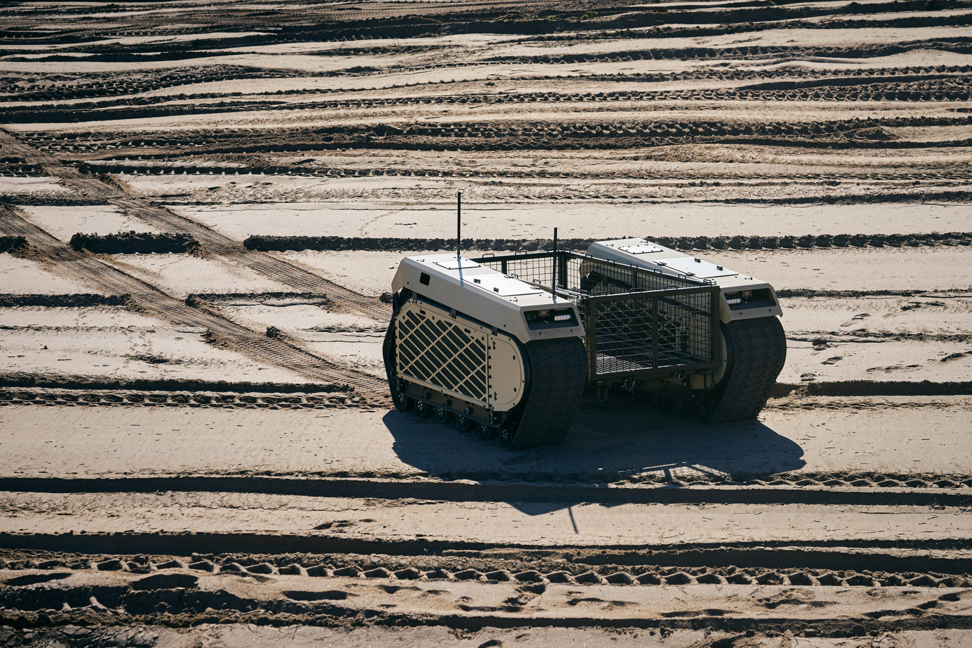 Netherlands Donates Over 150 THeMIS Ground Robots to Ukraine