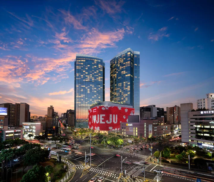 Lotte Tourism Development announced on the 1st that Jeju Dream Tower Complex Resort recorded a total.. - MK