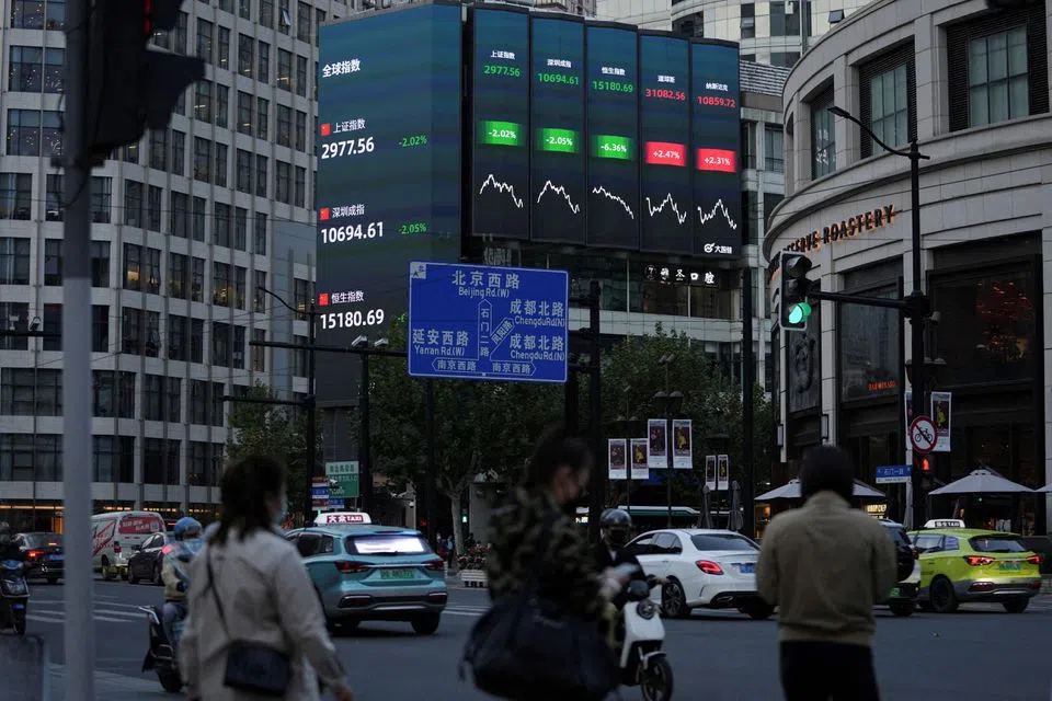 China sovereign fund buys ETFs in new bid to boost stocks
