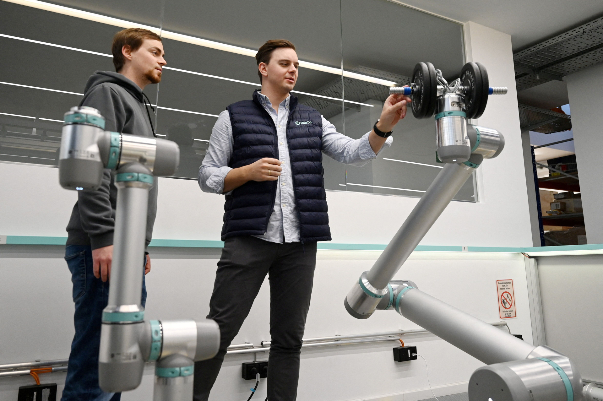 German robot startup RobCo hits $1 billion valuation, CEO moves to US