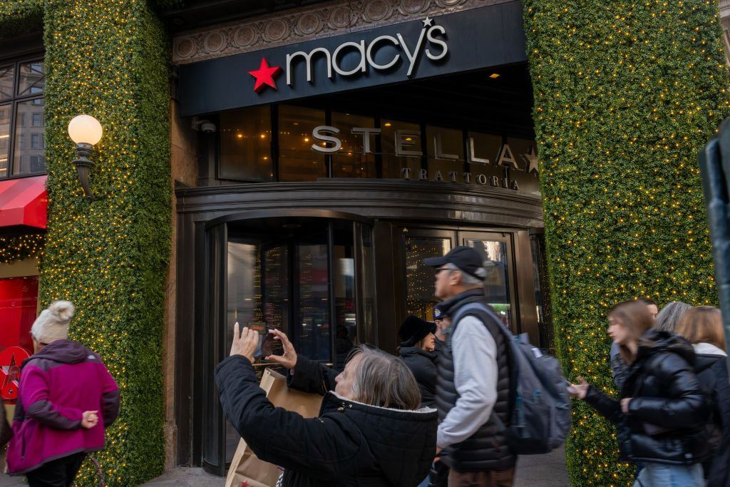 A.I. Agents Are Changing How Retailers Hire Holiday Season Workers