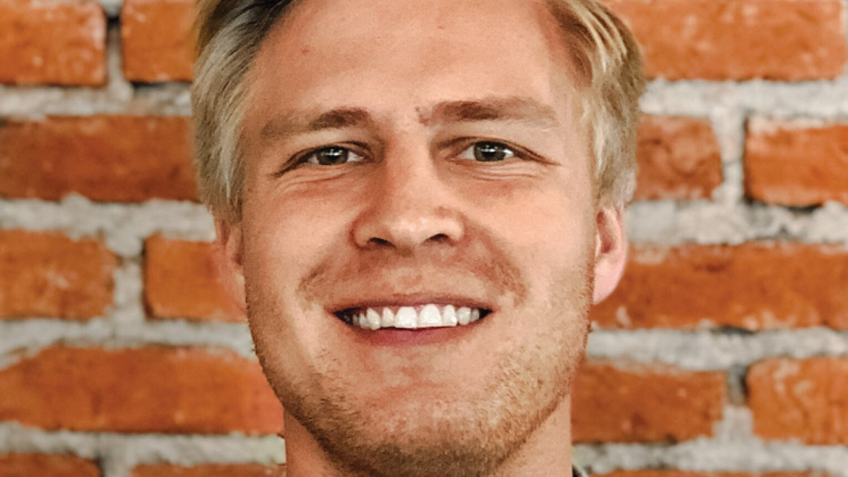 Crema: Transforming Freelancers' Transactions