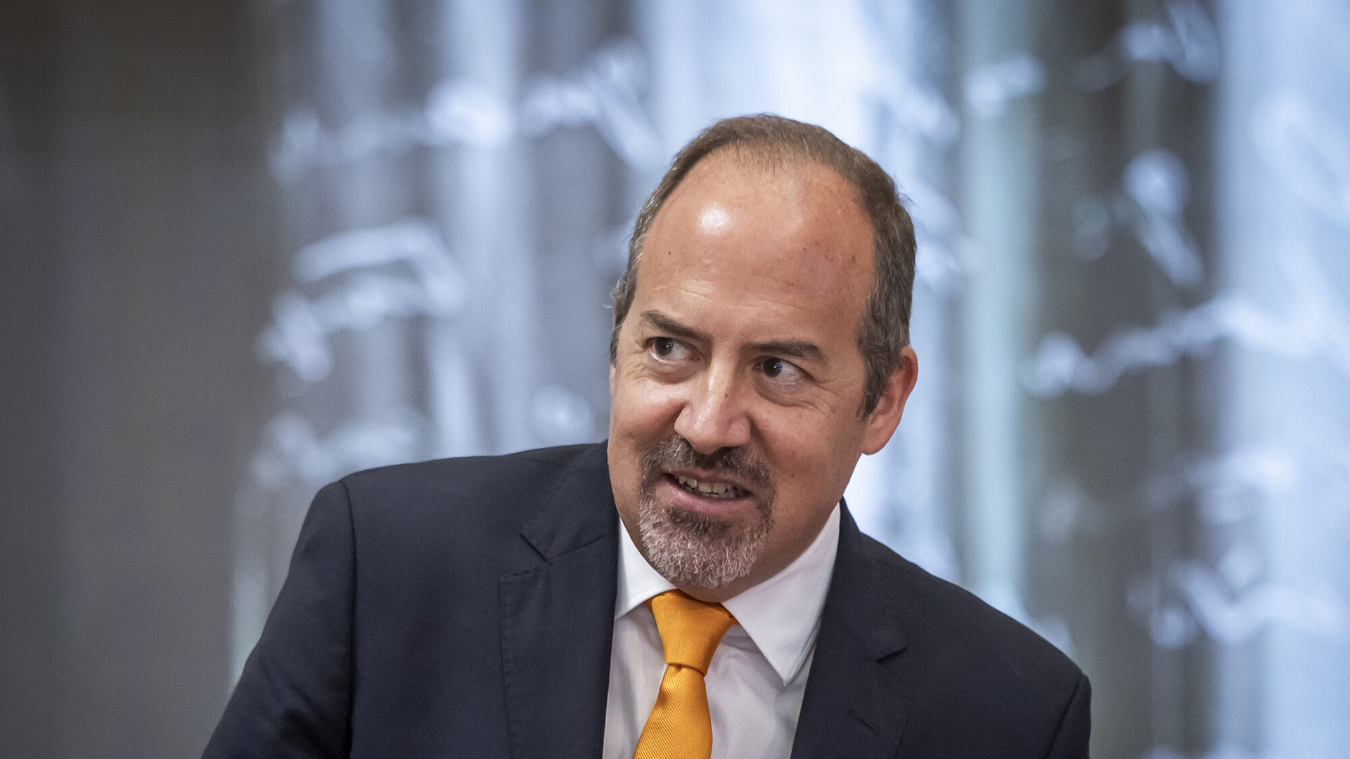 Bank of Portugal keeps growth view, lifts inflation outlook