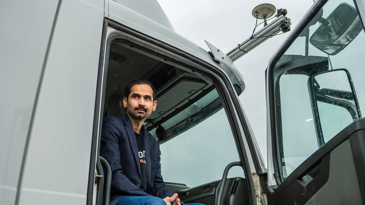 Robot trucking: Canada in driverless semi vanguard