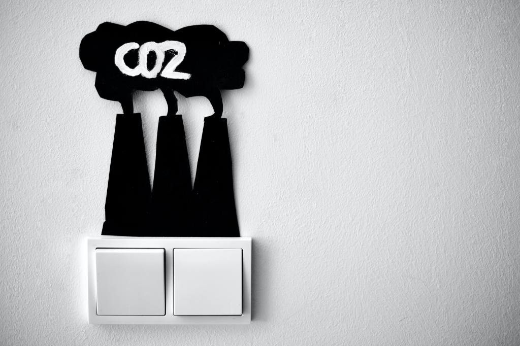 Greenly helps you measure your carbon emissions from a modern dashboard