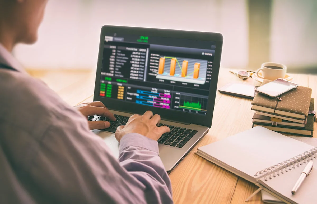 Feature — Top Intelligence Provider for Investment Banks and Corporate Law Firms Predicts Signals for Dealmakers: CPG, Food & Retail Sector Trends and Upcoming Deals (October 7, 2026)