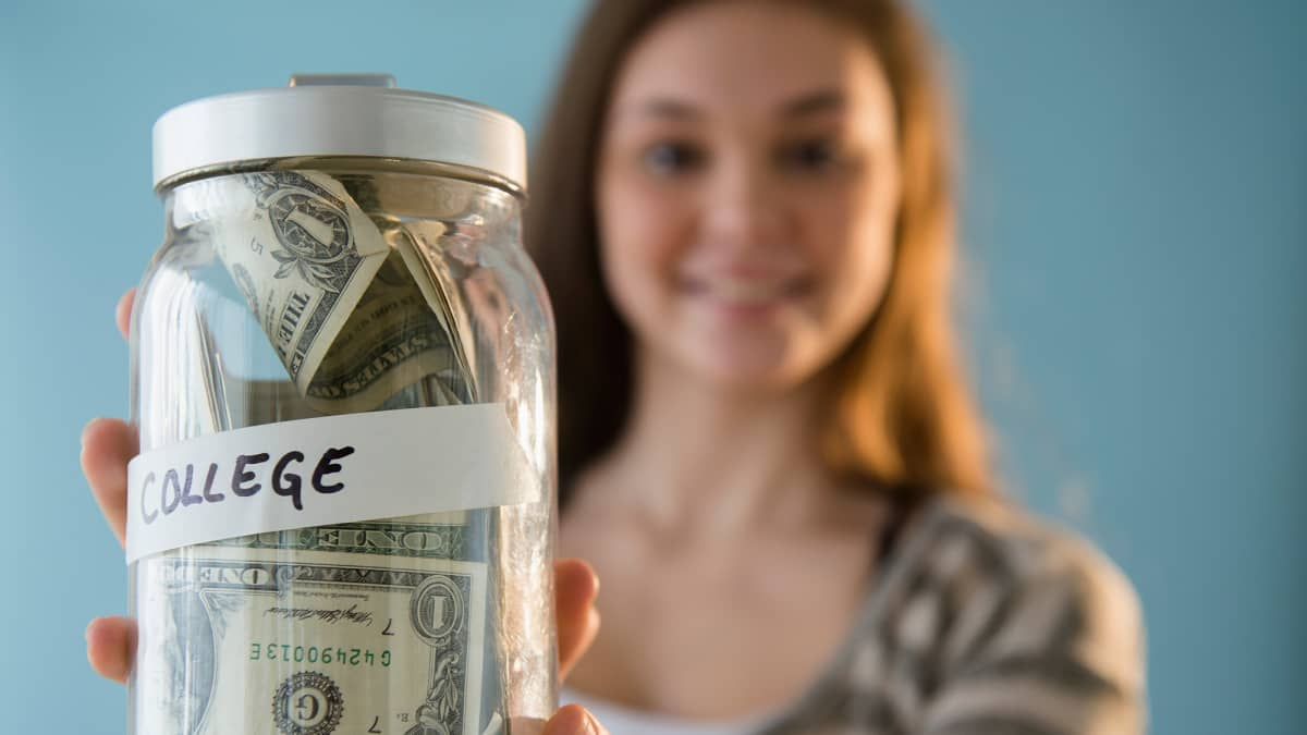 Education gifts: The benefits of giving to a 529 college savings plan