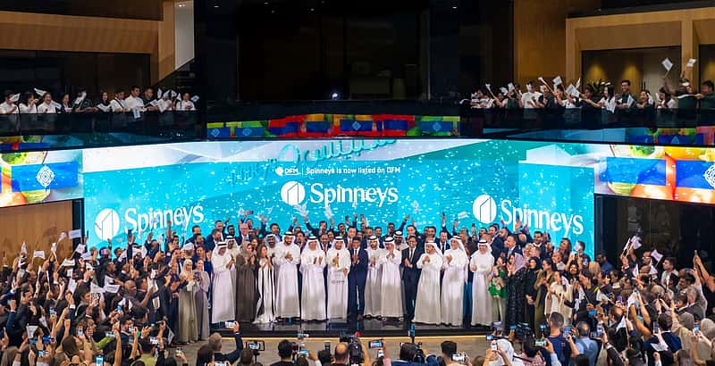 Spinneys lists on DFM, begins trading
