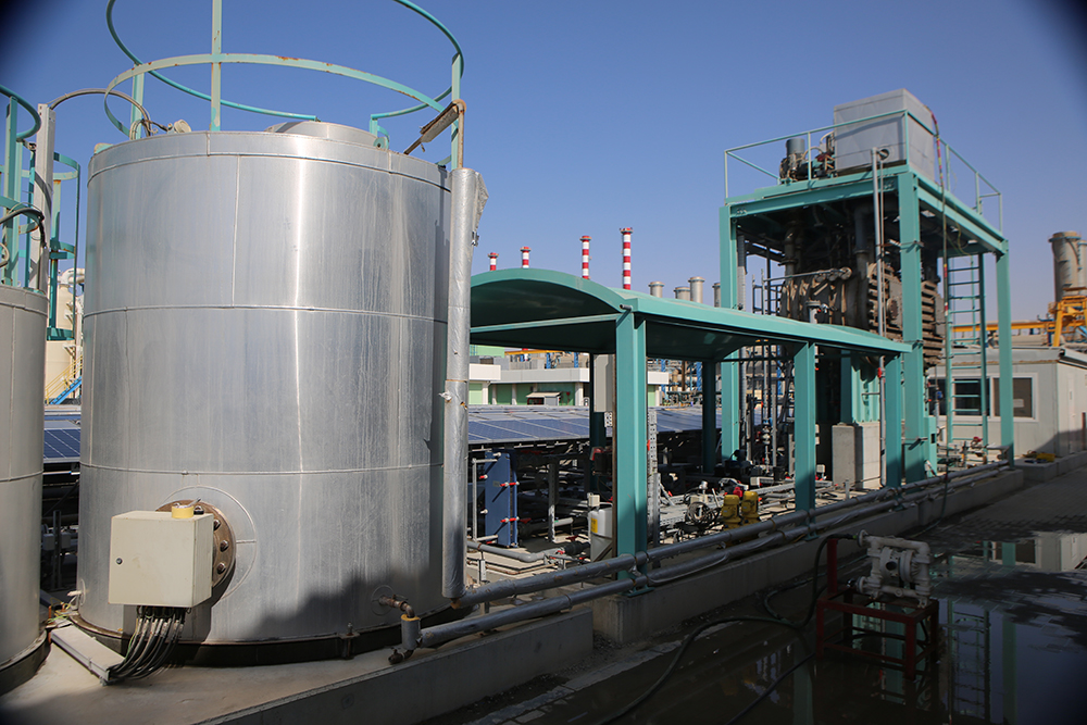 Desolenator, DEWA unveil new solar desalination plant in Dubai
