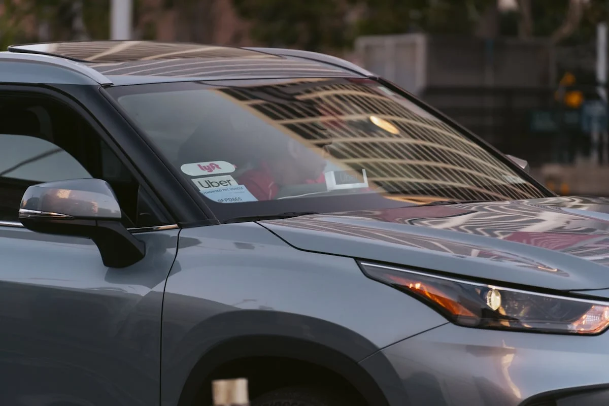 Flatiron medical transit company raises $15M for its provider-based ride platform