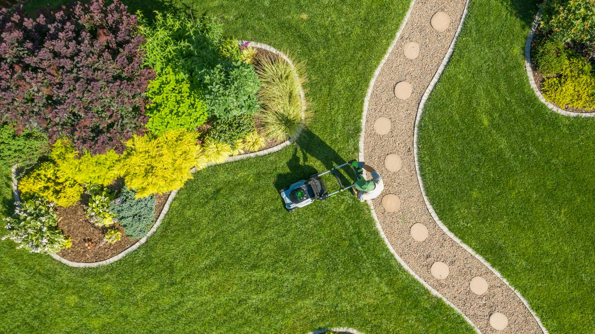 Robotics Reshape Landscaping Economics: Landscape Maintenance Costs