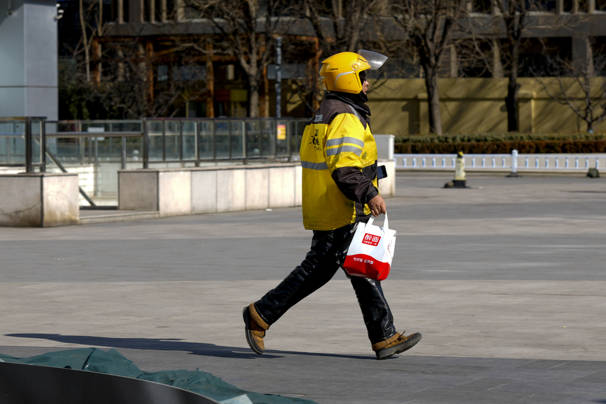 China calls on delivery, ride-hailing firms to respect gig-worker rights ahead of holiday