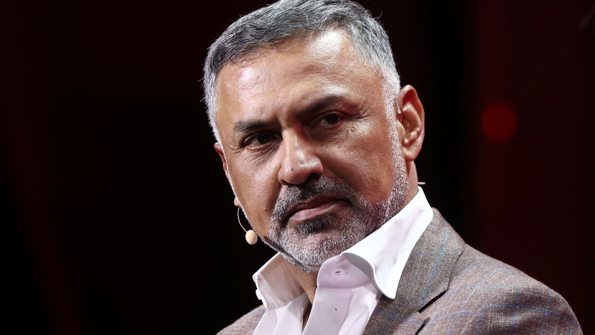 Palo Alto CEO says slowing down AI is ‘unrealistic’, extinction threat ‘extremely small’