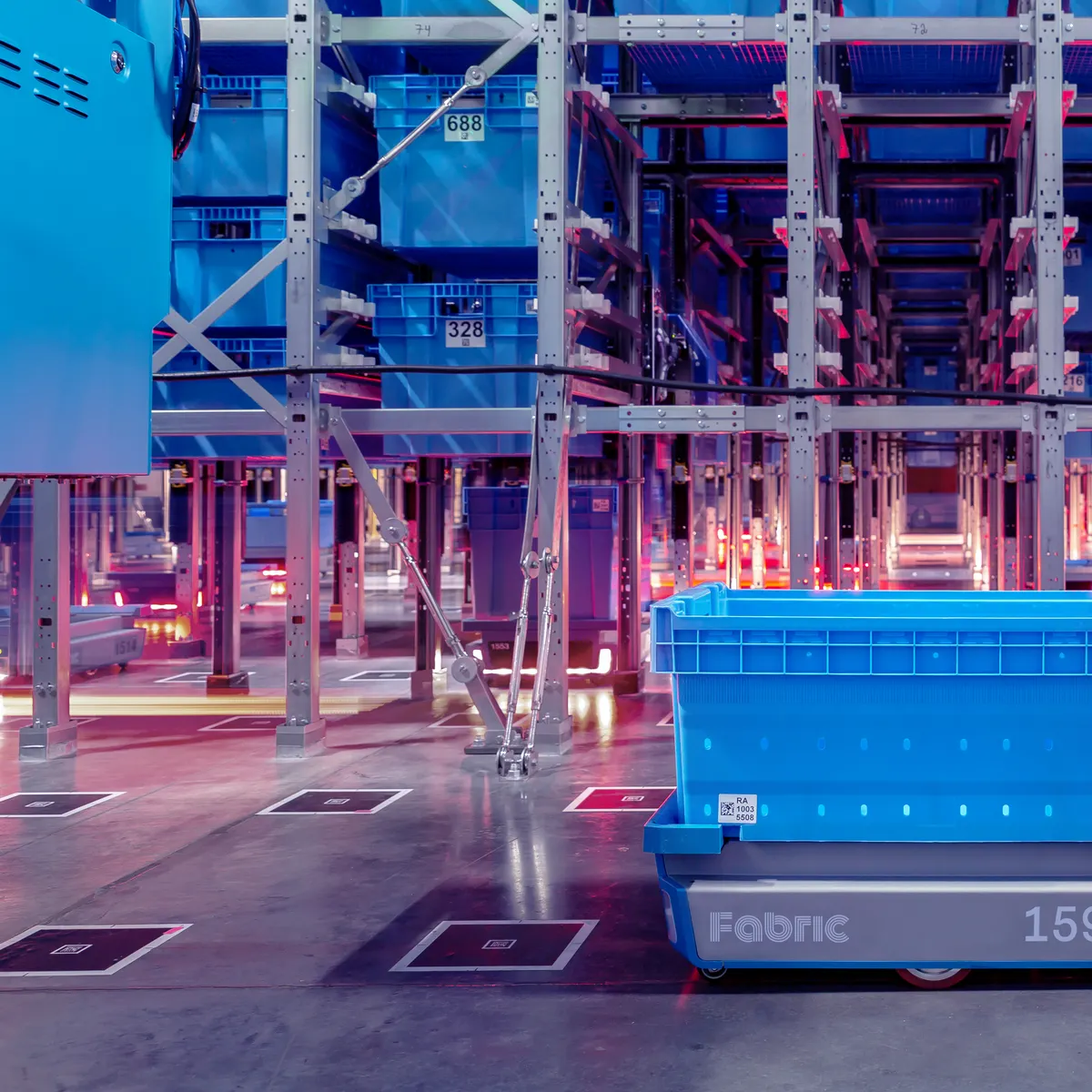 Instacart teams with Fabric on automated fulfillment service