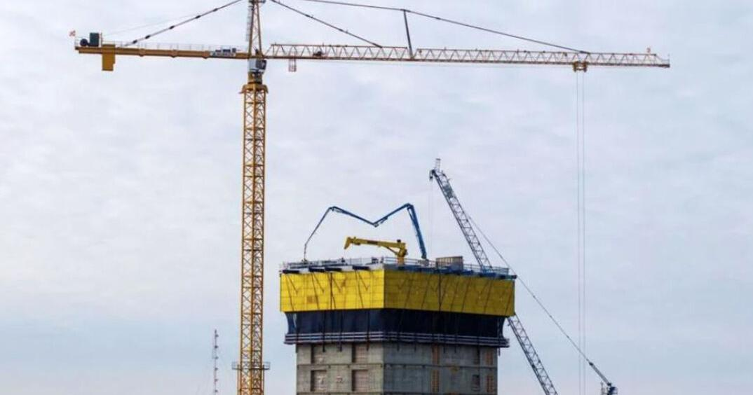 Taller than a football field so far, Mutual of Omaha tower should reveal its real self in 2025