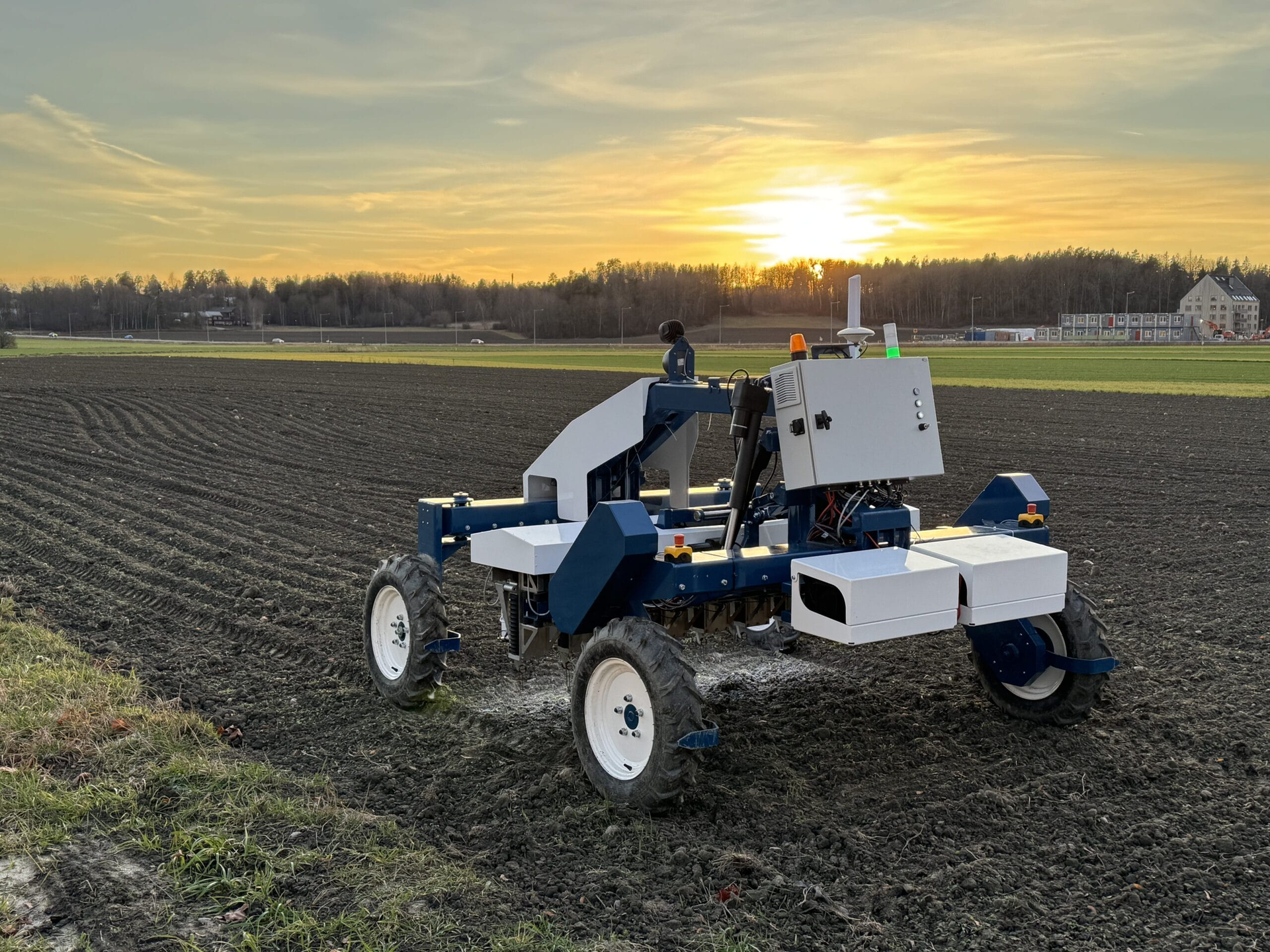 Ekobot Selects Avassa Edge Platform for Secure Application Distribution and Monitoring of Autonomous Agricultural Robots
