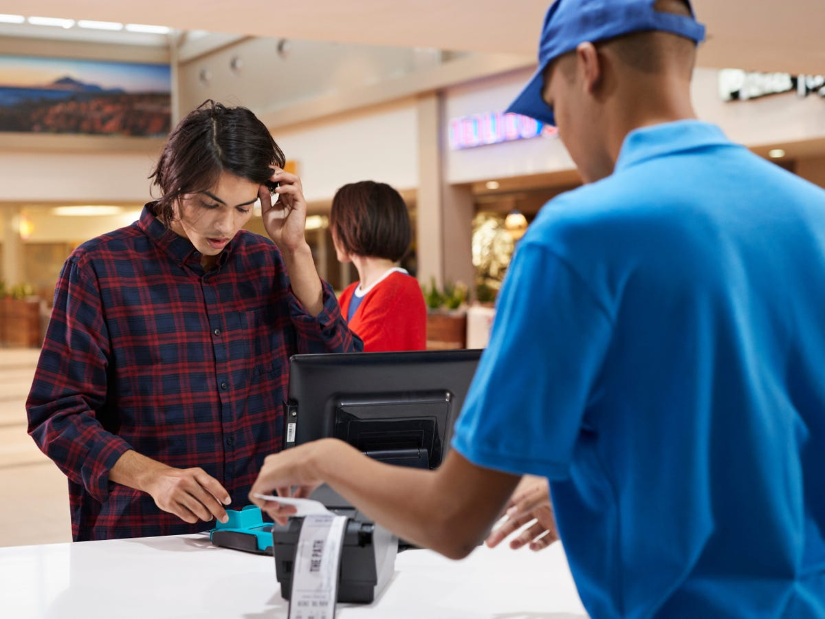 Retail employees and cashiers on TikTok are seemingly securing reward points by scanning customers' abandoned receipts