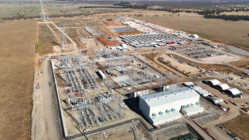Months after $3.6b power line finished, NSW funds $225m upgrade