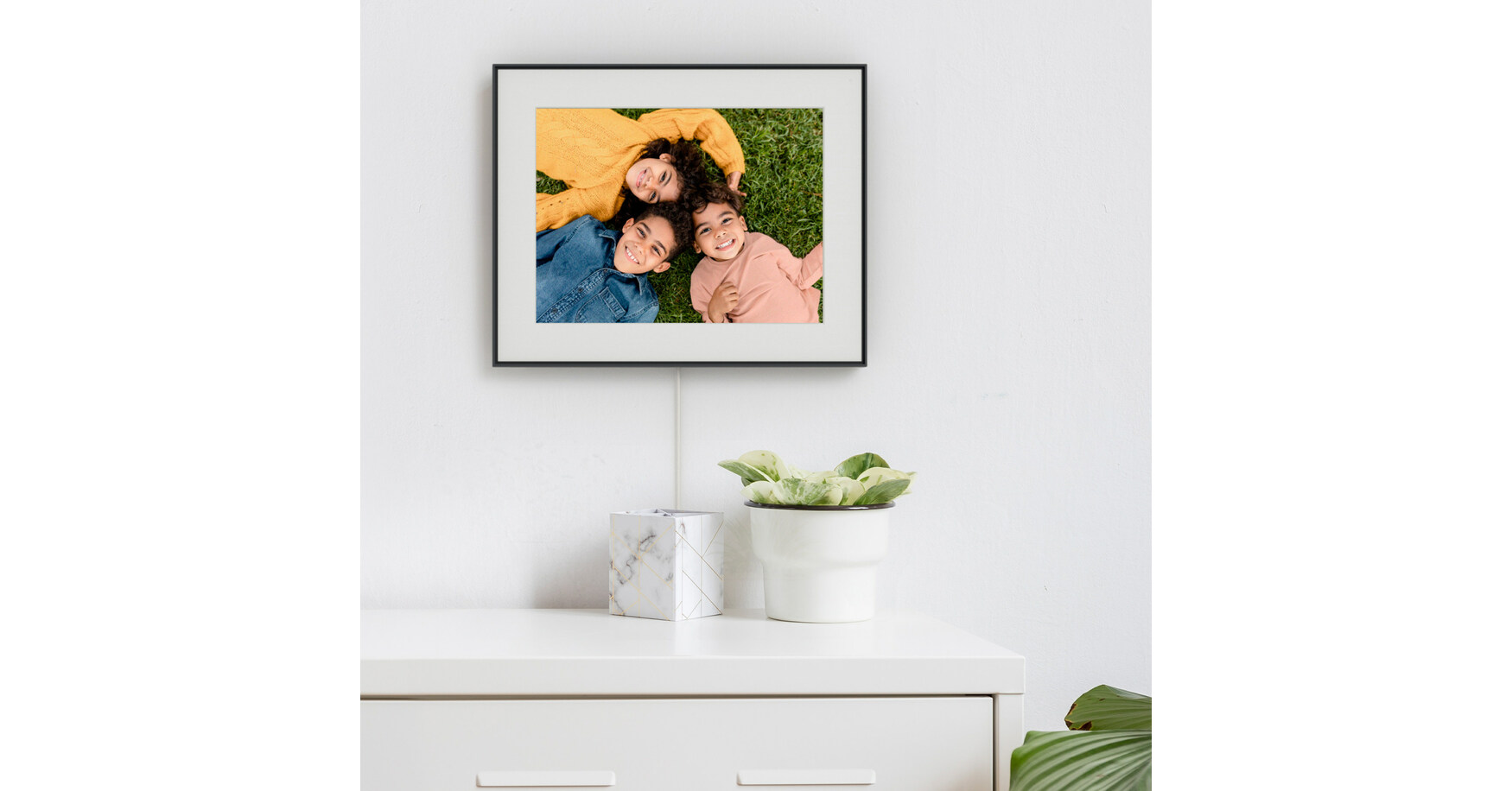 Aura Expands Product Line-Up With Walden, the All-New, Larger, Wall-Worthy Connected Picture Frame