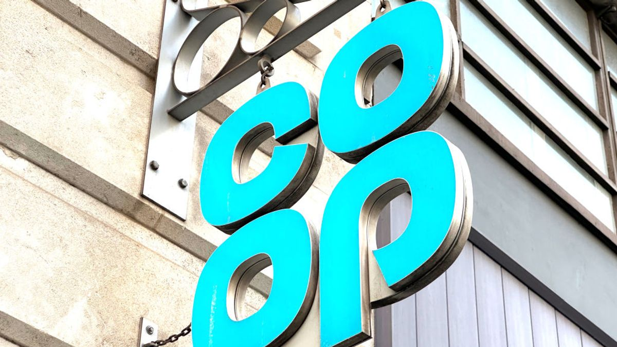 Co-op Insurance expands into loans in partnership with ClearScore