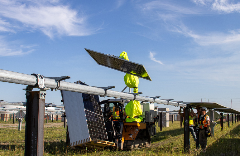 Burns & McDonnell partners with Gritt on robotic solar installation aids