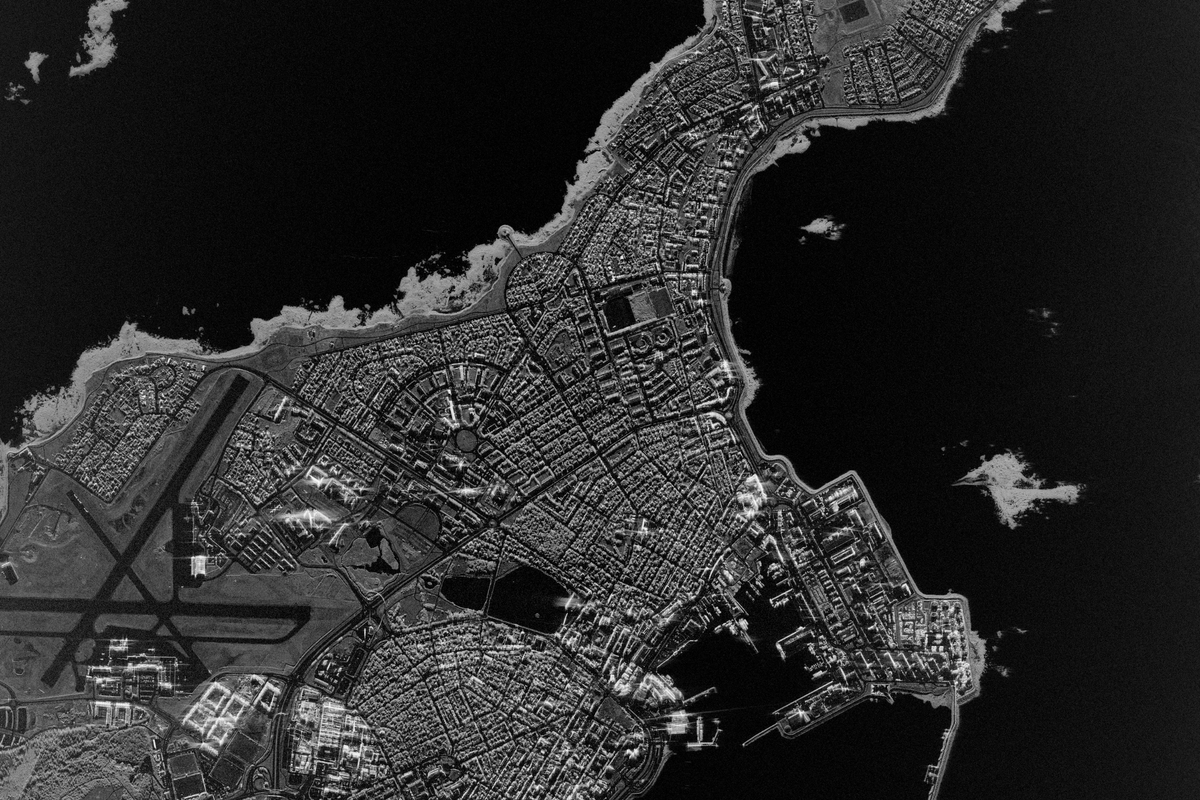 Capella Space Reveals First Light Imagery from ...