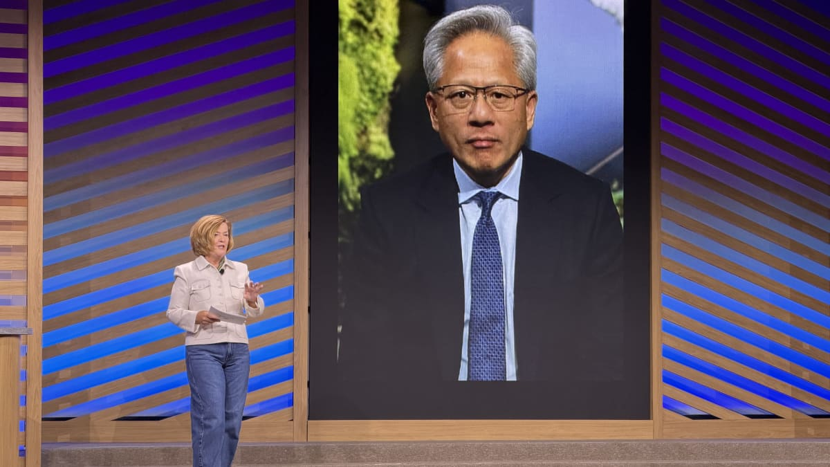 How Equinix has found a niche in the multitrillion-dollar AI data center boom