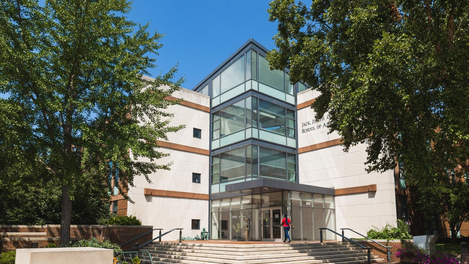 Record $125 Million Gift To Case Western Boosts Humanities In AI Age