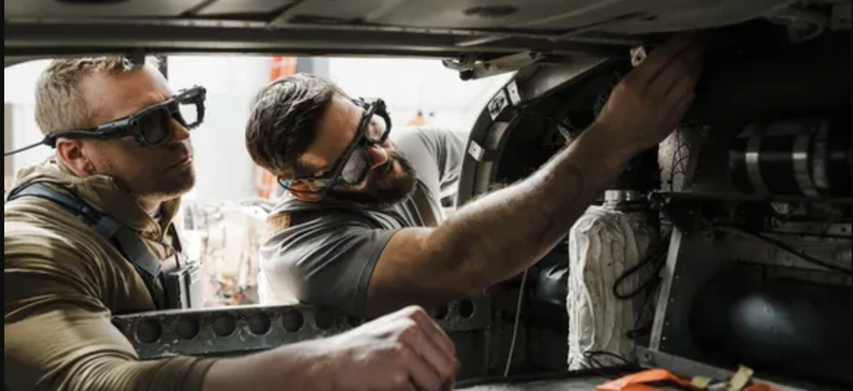 Army picks startup Rivet to build AI-enabled soldier glasses