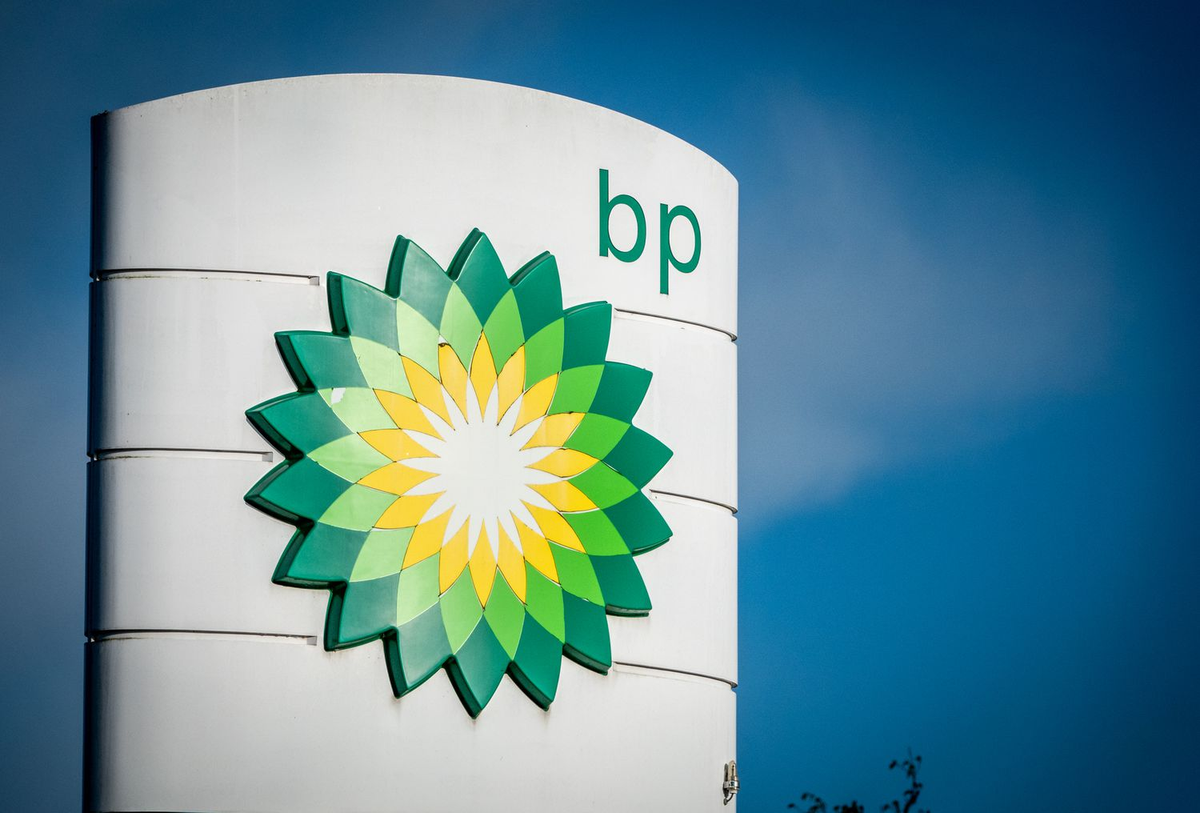 BP stock tumbles on worse than expected Q1 results and reduced buyback