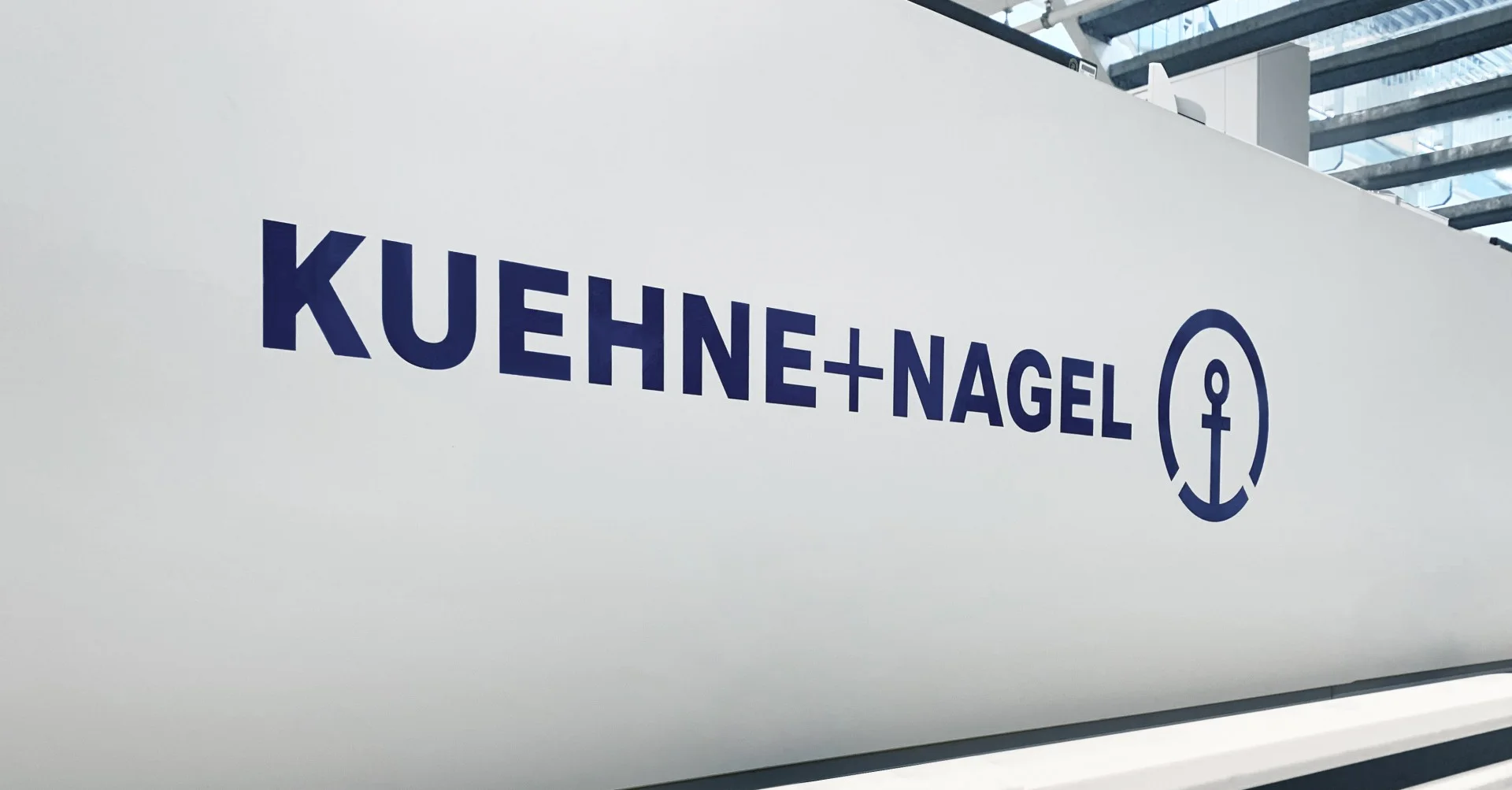 Kuehne+Nagel and Hapag-Lloyd take their first joint step towards sustainable ocean shipping