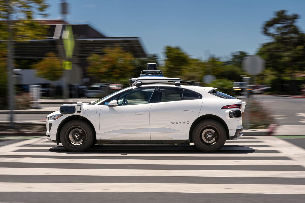 Lyft begins to offer Waymo rides in Nashville at no additional cost, the second city where Lyft is offering robotaxi trips; Waymo and Lyft partnered in 2025 (Natalie Lung/Bloomberg)