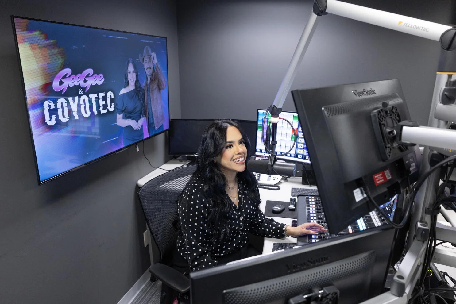 An AI radio DJ has shot to stardom in L.A. Human hosts aren't happy about it