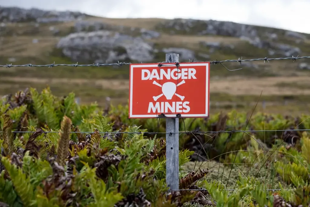 Exclusive: Fieldstone Bio is building microbes that can sense everything from TNT to arsenic