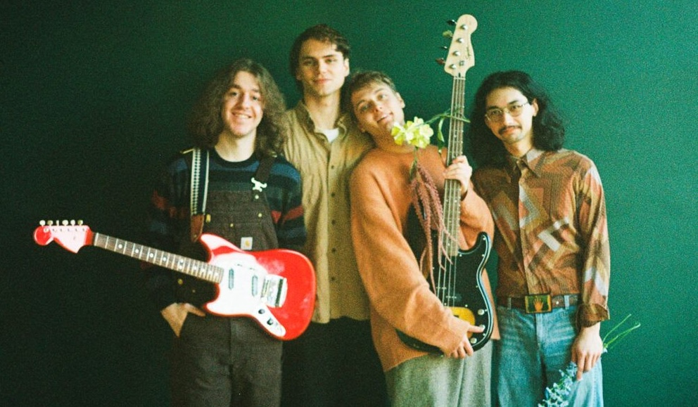 The Braymores Sign with Red Light Management and ROAM Artists