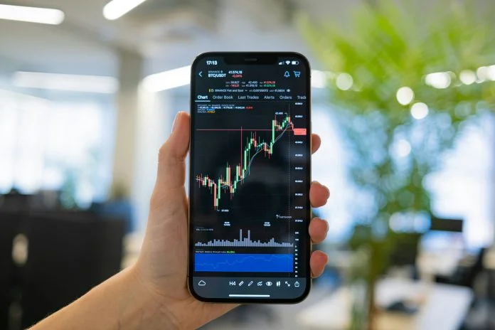 Standard Metrics scores $20m to power AI-era investing