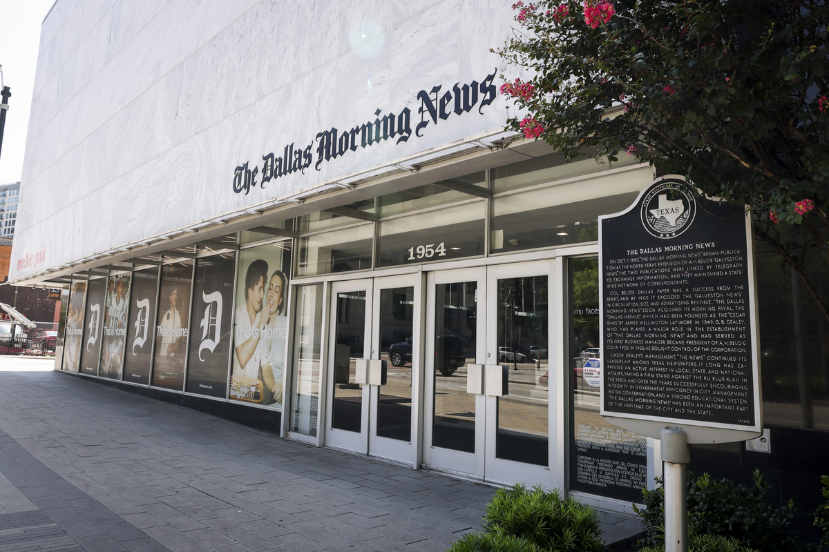 Dallas Morning News completes sale to Hearst, marking end of an era for locally owned paper