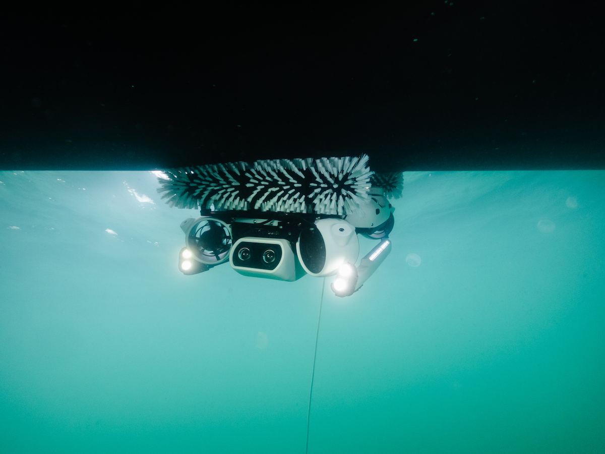 Hullbot Secures USD $10.6M to Clean Up Shipping