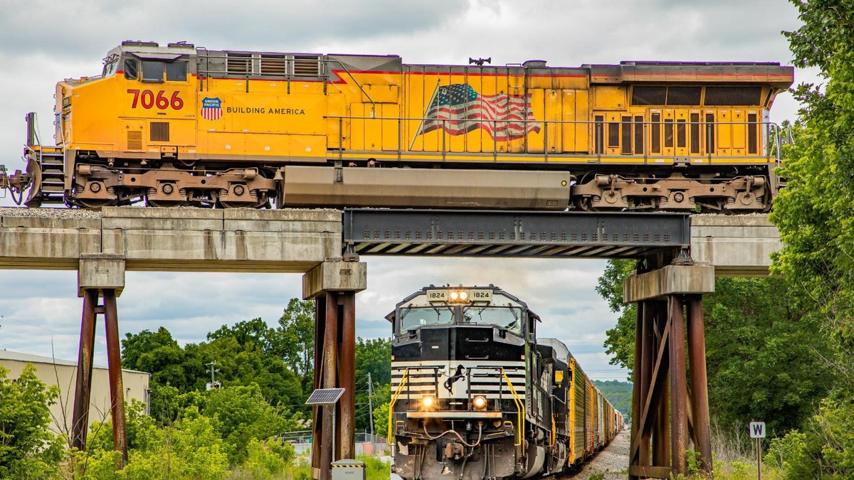 Why a Coast-to-Coast Railroad Means Lower Costs for America