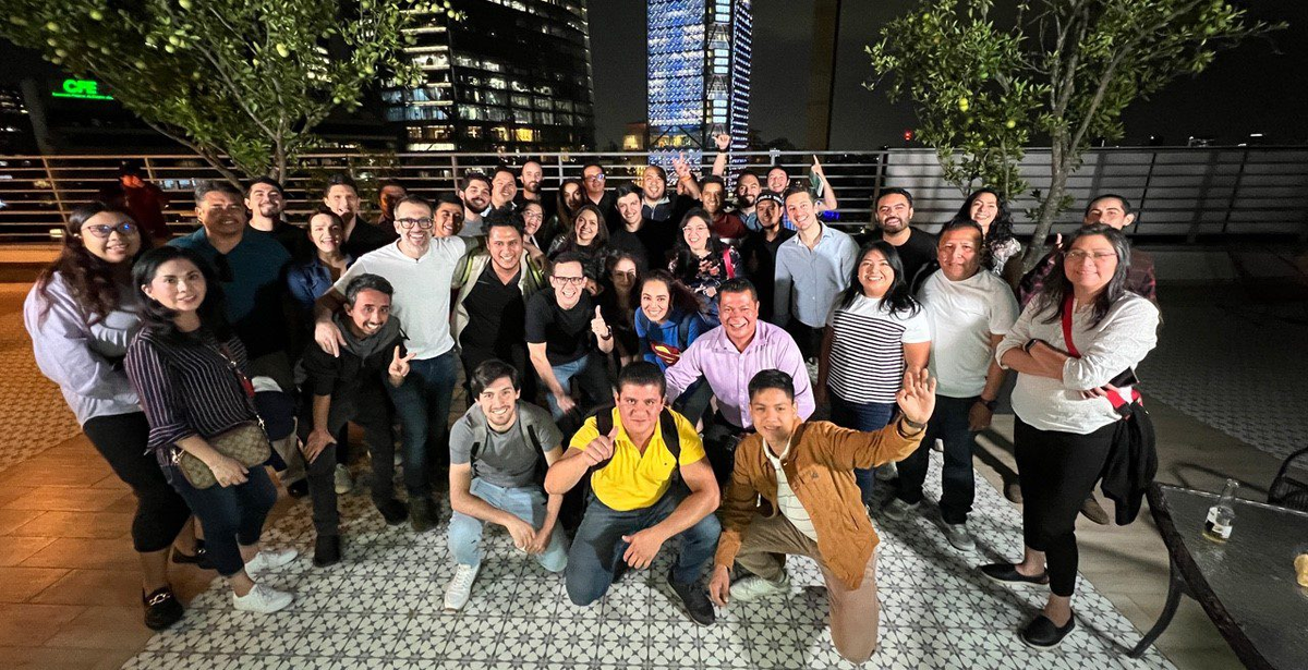 smartBeemo educates next-generation eCommerce entrepreneurs, creating economic opportunity along the way
