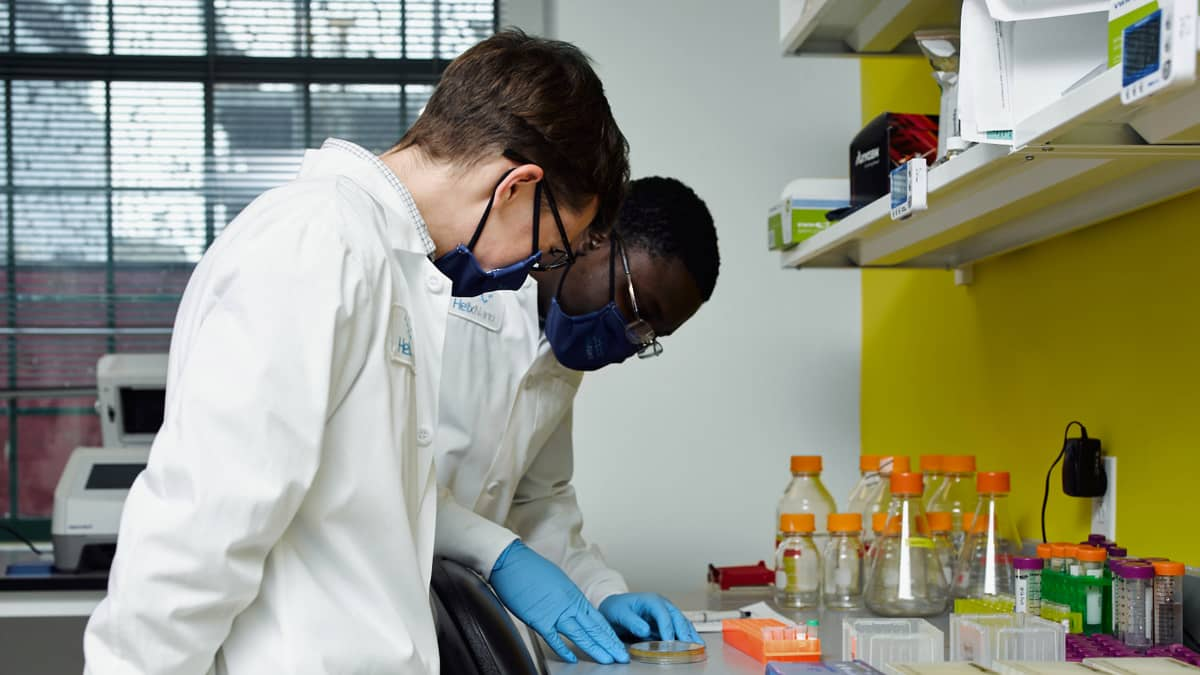 Helix Nanotechnologies on developing mutation-resistant Covid vaccine