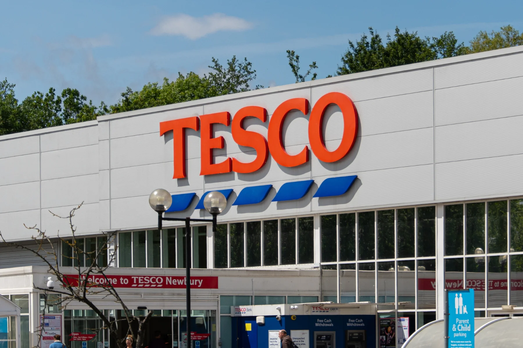 Tesco opens 28,000 Christmas jobs across UK with no CV needed
