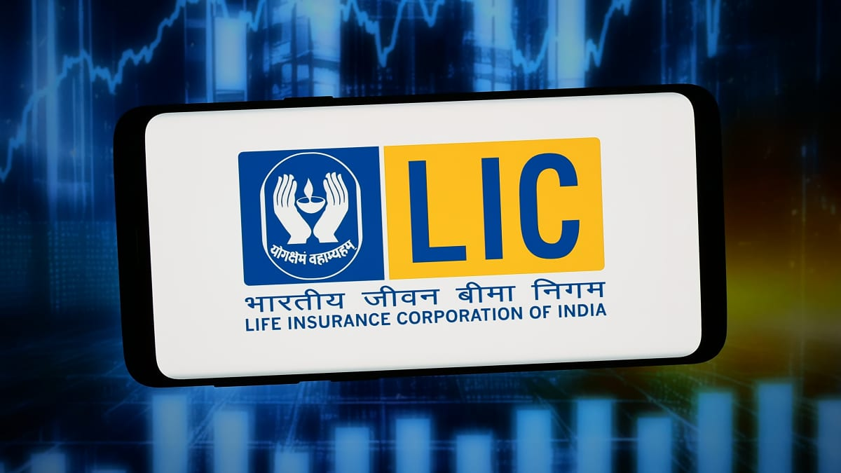 India to raise up to $3.3 billion by selling stake in country’s largest life insurer at 10% discount