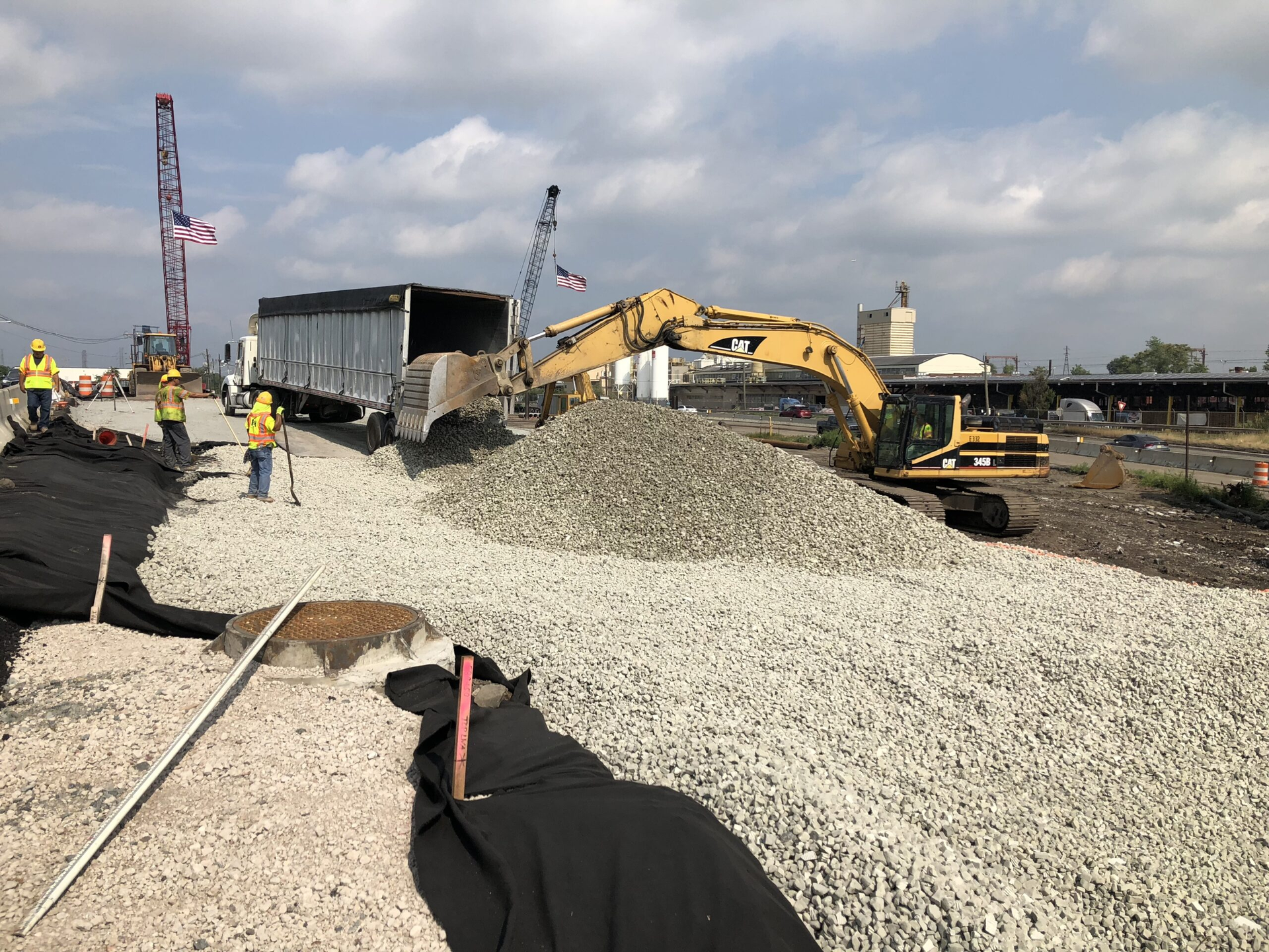Recycled glass end user expands to West Coast